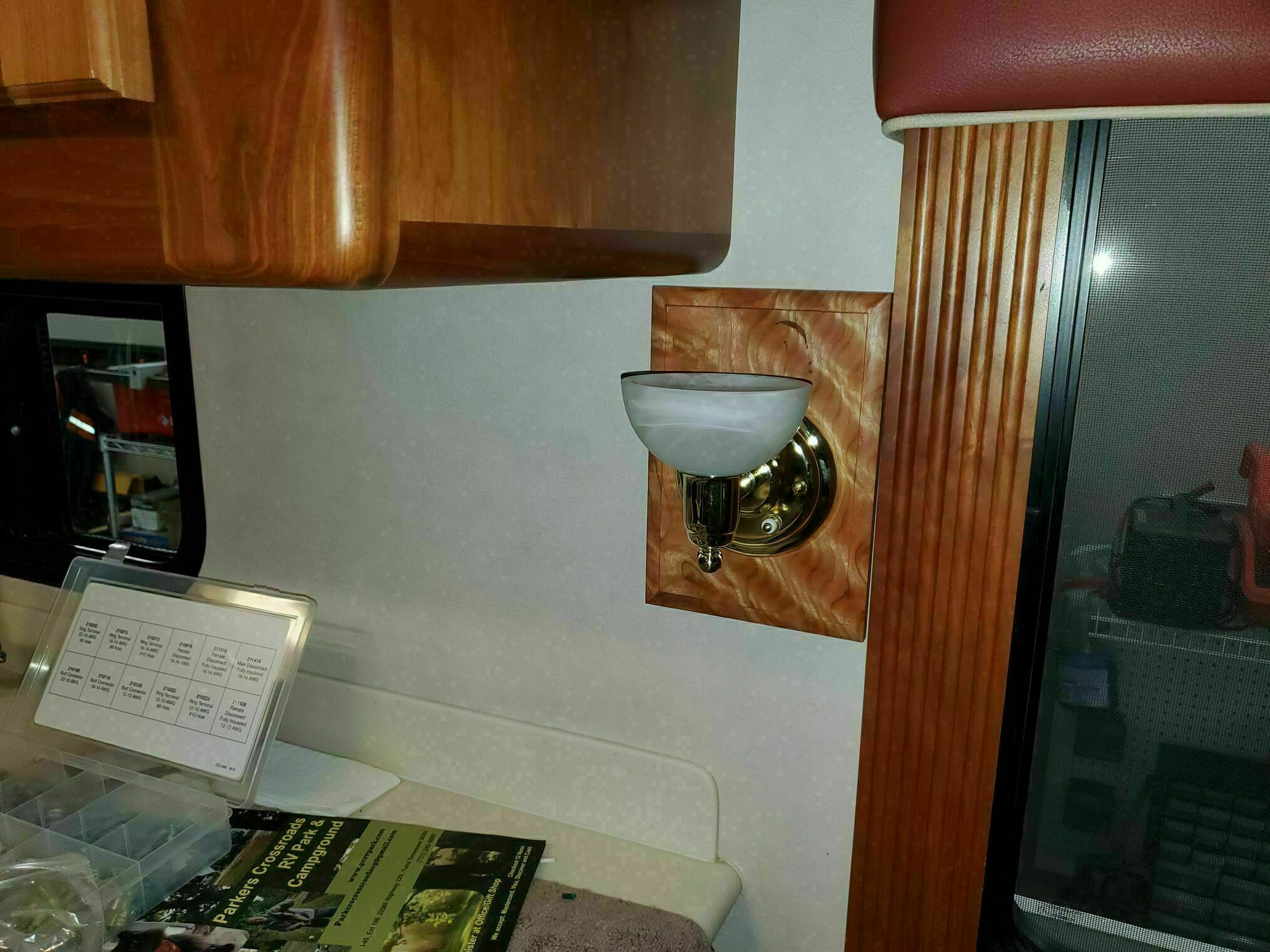 sconce9